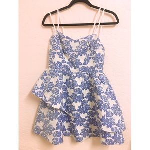 NWOT✨ Ark & Co Floral Dress